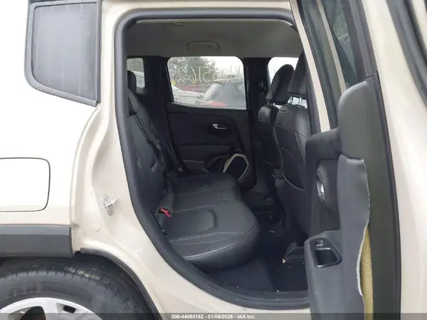 ZACCJADT9GPC53200 2016 JEEP RENEGADE - Image 8