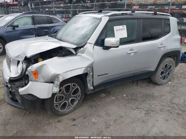 ZACCJADT9GPC93146 2016 JEEP RENEGADE - Image 2