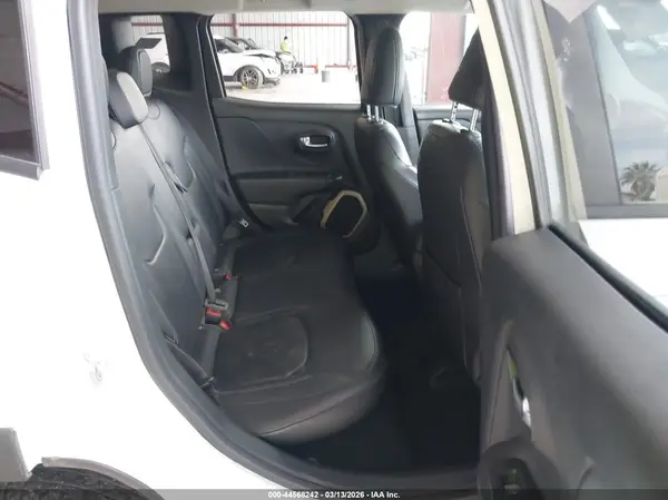 ZACCJADT9GPC94376 2016 JEEP RENEGADE - Image 8