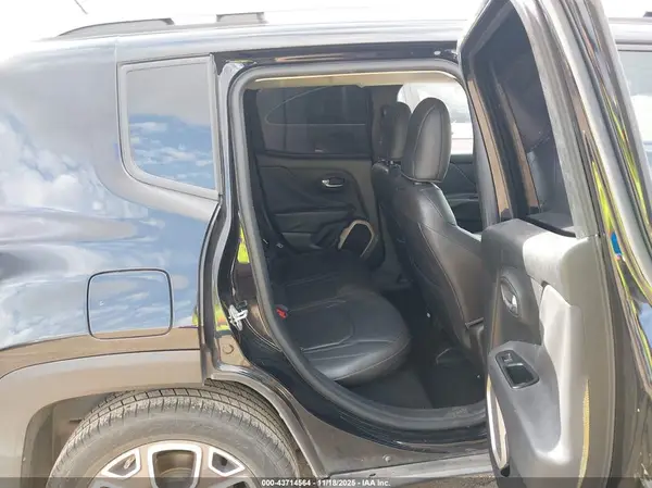 ZACCJADTXGPC91230 2016 JEEP RENEGADE - Image 8