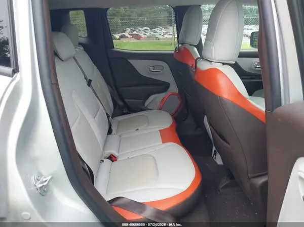 ZACCJADTXGPE12354 2016 JEEP RENEGADE - Image 8