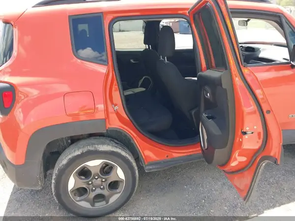 ZACCJBAB0HPE49058 2017 JEEP RENEGADE - Image 8