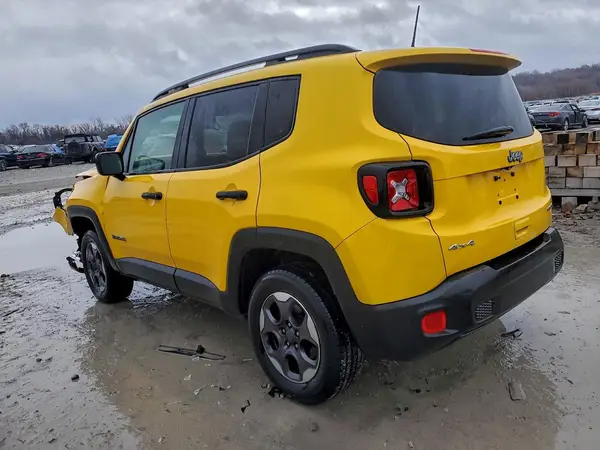 ZACCJBAB0JPH21663 2018 JEEP RENEGADE - Image 2