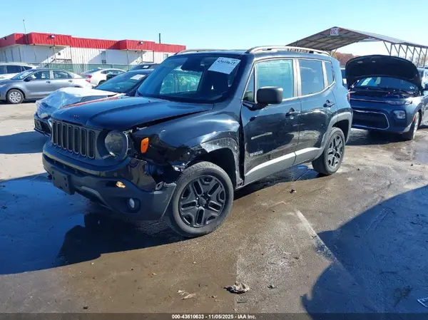 ZACCJBAB0JPH59507 2018 JEEP RENEGADE - Image 2