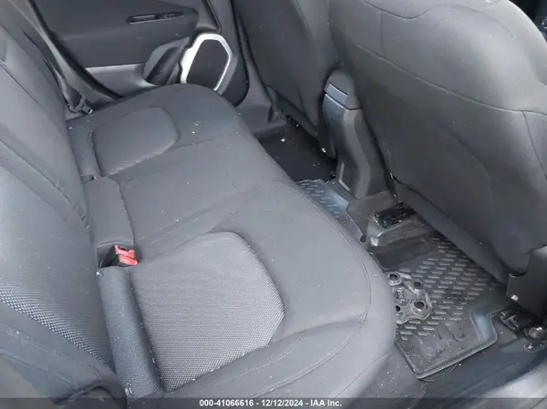 ZACCJBAB0JPH91700 2018 JEEP RENEGADE - Image 8