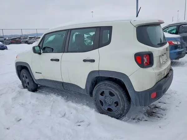 ZACCJBAB0JPJ06009 2018 JEEP RENEGADE - Image 2