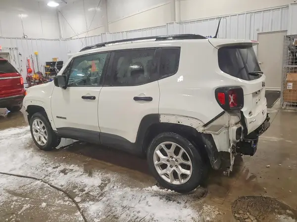 ZACCJBAB0JPJ22629 2018 JEEP RENEGADE - Image 2