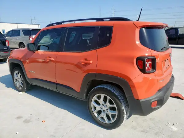 ZACCJBAB0JPJ36885 2018 JEEP RENEGADE - Image 2