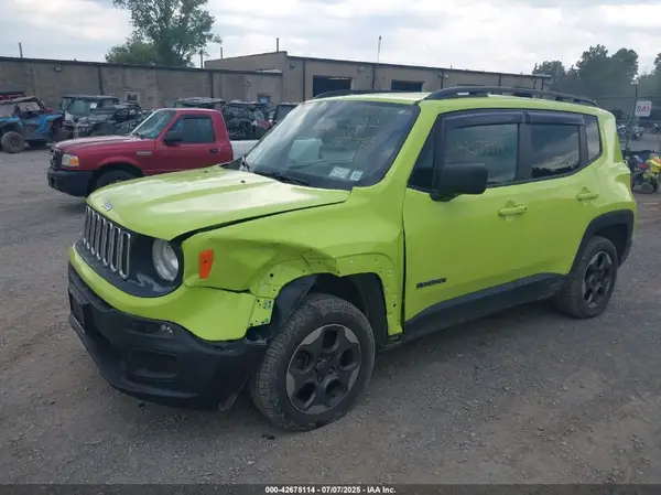 ZACCJBAB1HPF07825 2017 JEEP RENEGADE - Image 2