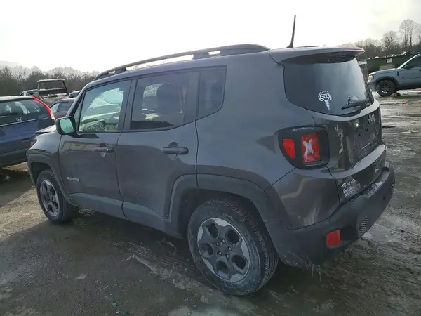 ZACCJBAB1JPH11689 2018 JEEP RENEGADE - Image 2