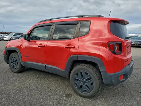 ZACCJBAB1JPH27018 2018 JEEP RENEGADE - Image 2