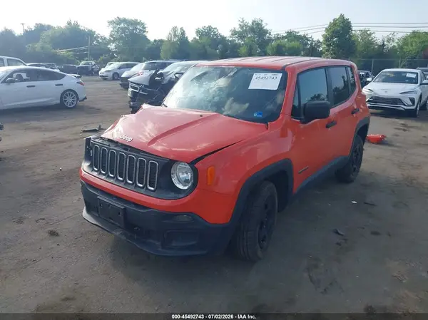 ZACCJBAB1JPH28668 2018 JEEP RENEGADE - Image 2