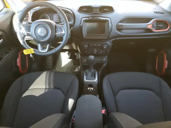 ZACCJBAB1JPH38116 2018 JEEP RENEGADE - Image 8
