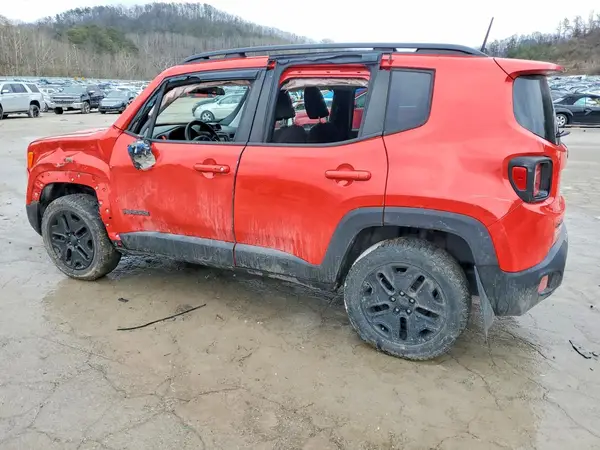 ZACCJBAB1JPH79989 2018 JEEP RENEGADE - Image 2