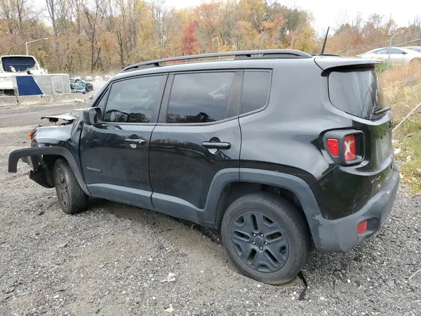 ZACCJBAB1JPH89762 2018 JEEP RENEGADE - Image 2