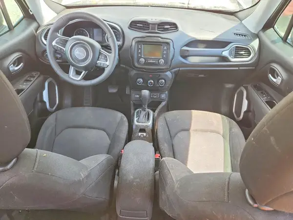 ZACCJBAB1JPH99160 2018 JEEP RENEGADE - Image 8
