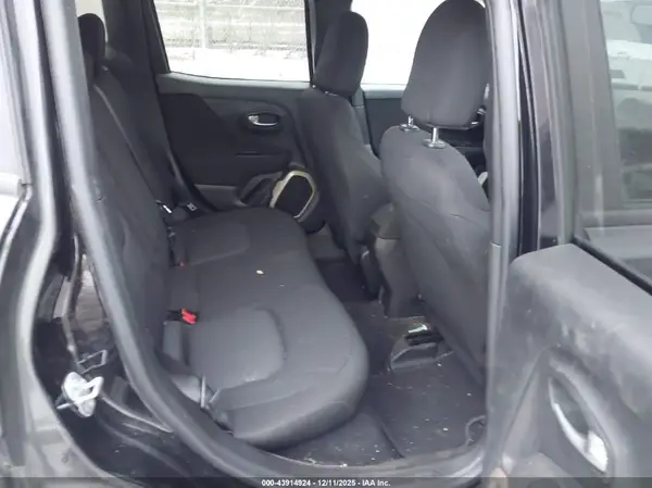 ZACCJBAB2HPF29378 2017 JEEP RENEGADE - Image 8