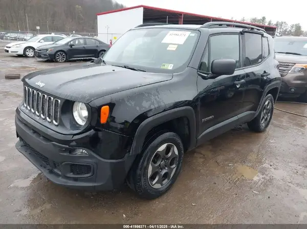 ZACCJBAB2HPG50248 2017 JEEP RENEGADE - Image 2