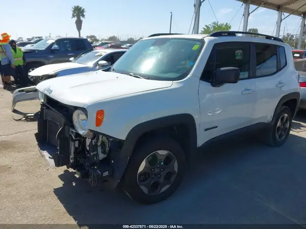 ZACCJBAB2JPG99648 2018 JEEP RENEGADE - Image 2