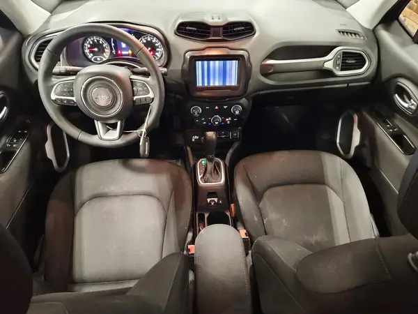 ZACCJBAB2JPH06744 2018 JEEP RENEGADE - Image 8