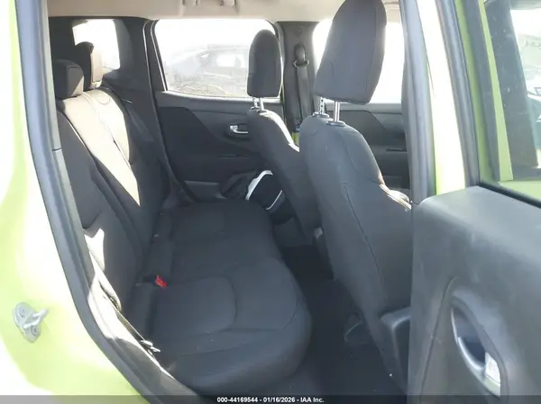 ZACCJBAB2JPH08123 2018 JEEP RENEGADE - Image 8