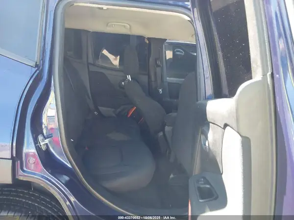 ZACCJBAB2JPH26816 2018 JEEP RENEGADE - Image 8