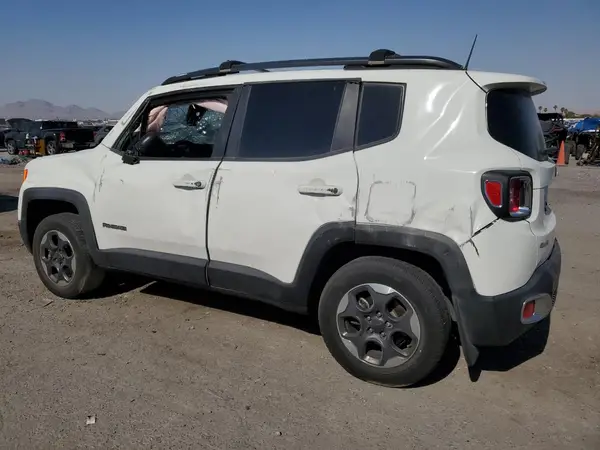 ZACCJBAB2JPH51425 2018 JEEP RENEGADE - Image 2