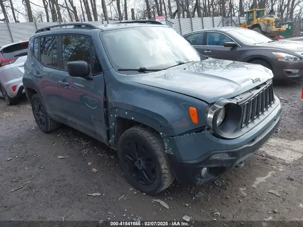 ZACCJBAB2JPH56754 2018 JEEP RENEGADE - Image 1