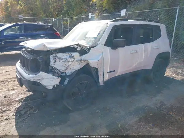 ZACCJBAB2JPH58875 2018 JEEP RENEGADE - Image 2