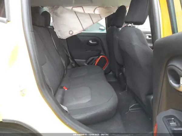 ZACCJBAB2JPH72081 2018 JEEP RENEGADE - Image 8