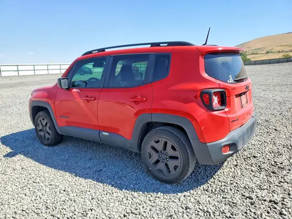 ZACCJBAB2JPJ16962 2018 JEEP RENEGADE - Image 2