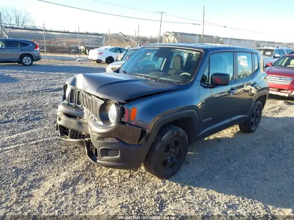 ZACCJBAB2JPJ36029 2018 JEEP RENEGADE - Image 2