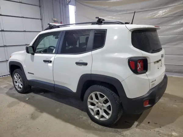 ZACCJBAB2JPJ48357 2018 JEEP RENEGADE - Image 2