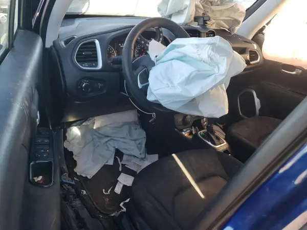 ZACCJBAB2JPJ57690 2018 JEEP RENEGADE - Image 8