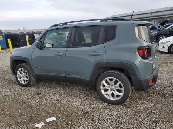 ZACCJBAB2JPJ57785 2018 JEEP RENEGADE - Image 2