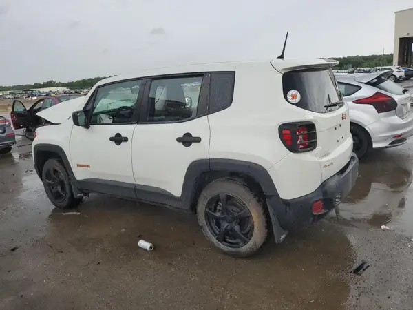 ZACCJBAB3HPE58322 2017 JEEP RENEGADE - Image 2