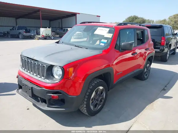 ZACCJBAB3JPH17526 2018 JEEP RENEGADE - Image 2
