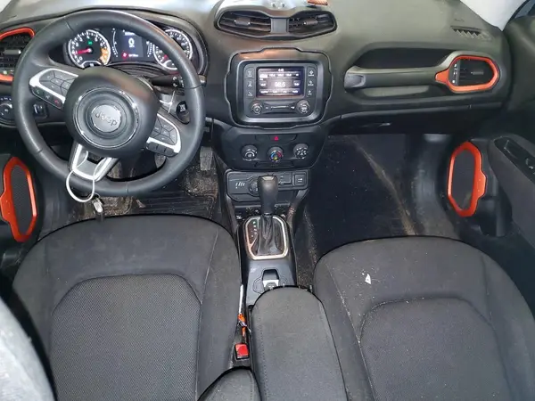 ZACCJBAB3JPH35167 2018 JEEP RENEGADE - Image 8