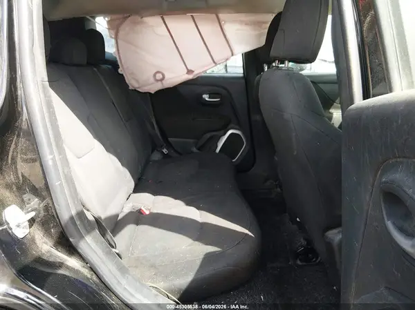ZACCJBAB3JPH36495 2018 JEEP RENEGADE - Image 8