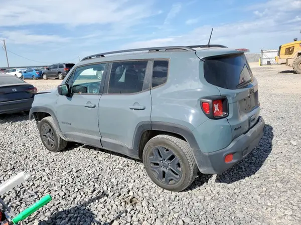 ZACCJBAB3JPH38277 2018 JEEP RENEGADE - Image 2