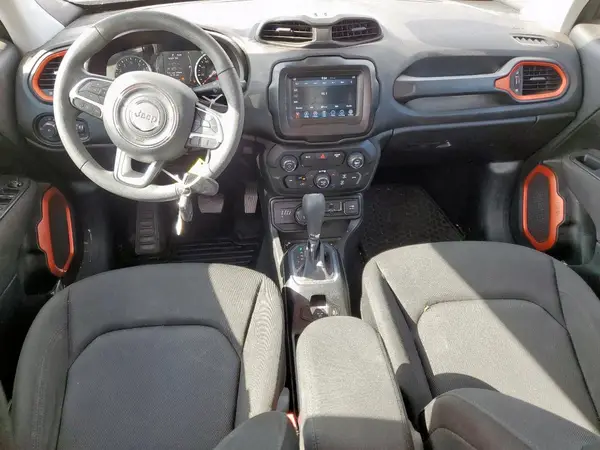 ZACCJBAB3JPH38277 2018 JEEP RENEGADE - Image 8