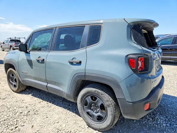 ZACCJBAB3JPH41745 2018 JEEP RENEGADE - Image 2
