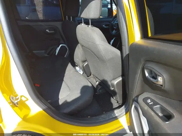 ZACCJBAB3JPH50445 2018 JEEP RENEGADE - Image 8