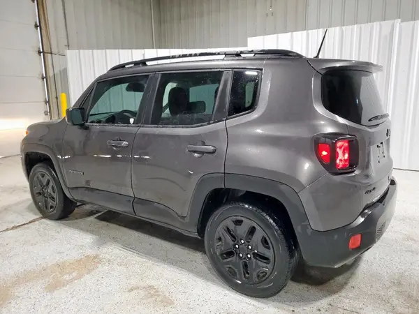 ZACCJBAB3JPH65558 2018 JEEP RENEGADE - Image 2