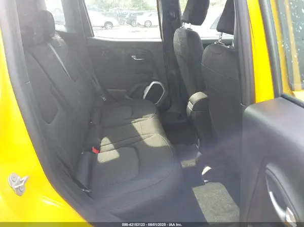 ZACCJBAB3JPH71523 2018 JEEP RENEGADE - Image 8