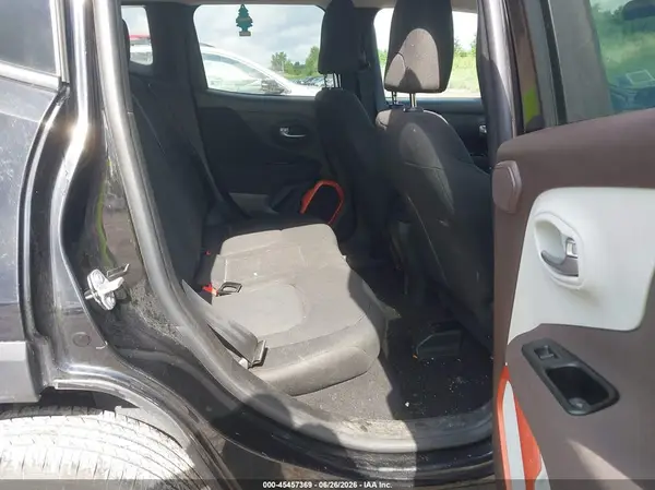 ZACCJBAB3JPH90413 2018 JEEP RENEGADE - Image 8