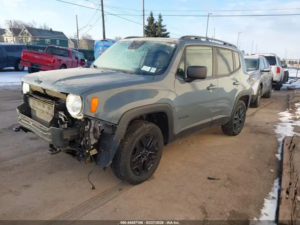 ZACCJBAB3JPJ07722 2018 JEEP RENEGADE - Image 2