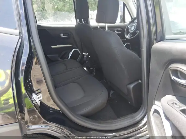 ZACCJBAB3JPJ10491 2018 JEEP RENEGADE - Image 8