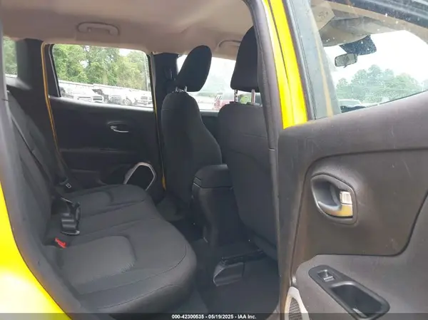 ZACCJBAB3JPJ55320 2018 JEEP RENEGADE - Image 8