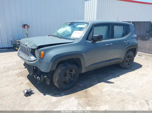 ZACCJBAB4HPF09388 2017 JEEP RENEGADE - Image 2
